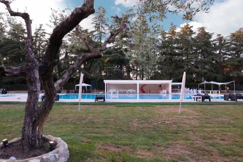 festa-privata-piscina-nomentana-roma-dejavu-club