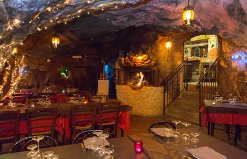 le-vere-grotte-gallery-img-1